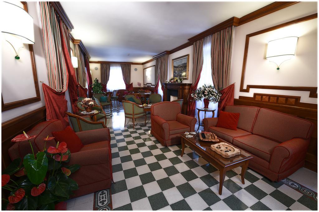 Hotel Acqui & Centro Benessere Acqui Terme Exteriör bild